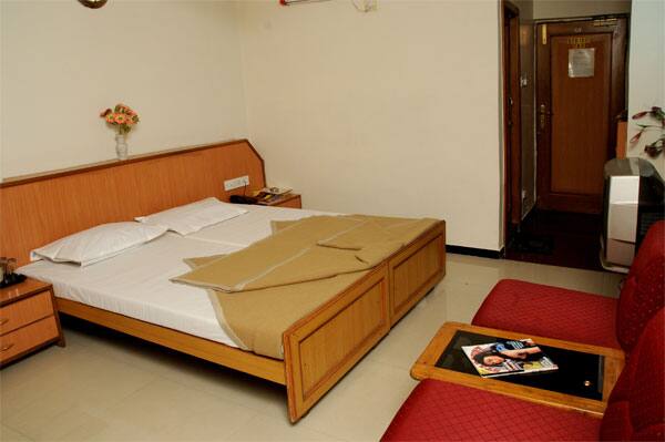 Hotel Sher Town, Ahmedabad 5